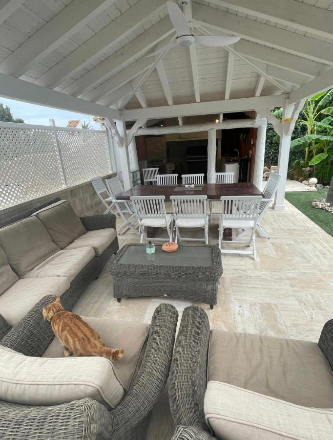 Suite Privada Frente A La Piscina Para 2 Personas Con Sofa Cama Para 2 Mas 4P No Es Casa Completa San Vicente Raspeig Екстериор снимка