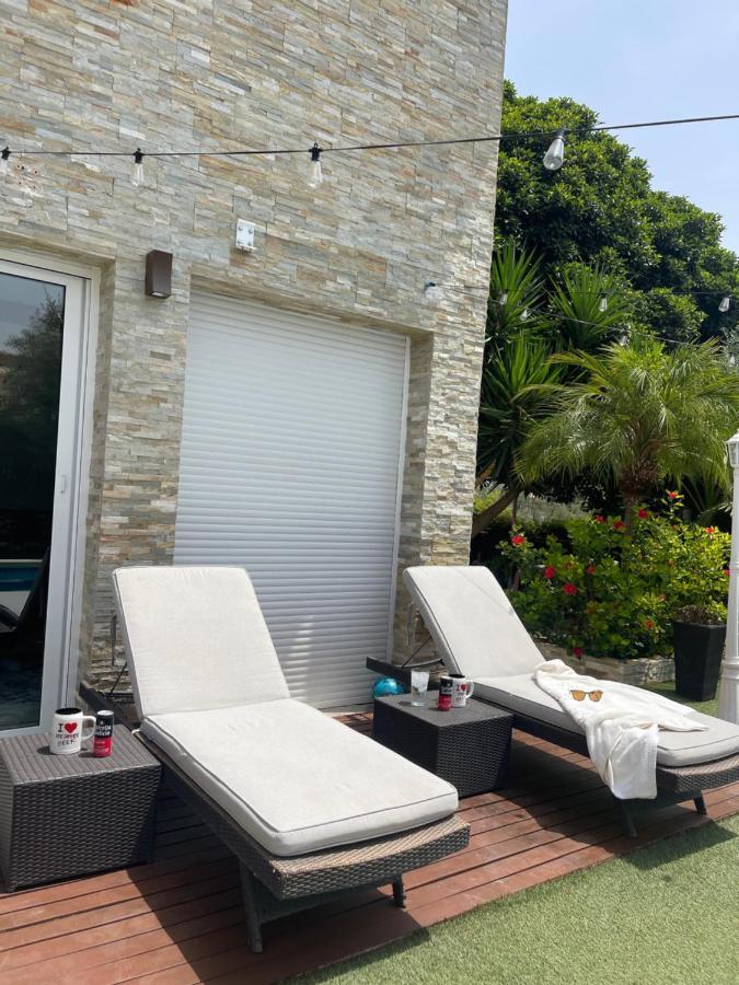 Suite Privada Frente A La Piscina Para 2 Personas Con Sofa Cama Para 2 Mas 4P No Es Casa Completa San Vicente Raspeig Екстериор снимка