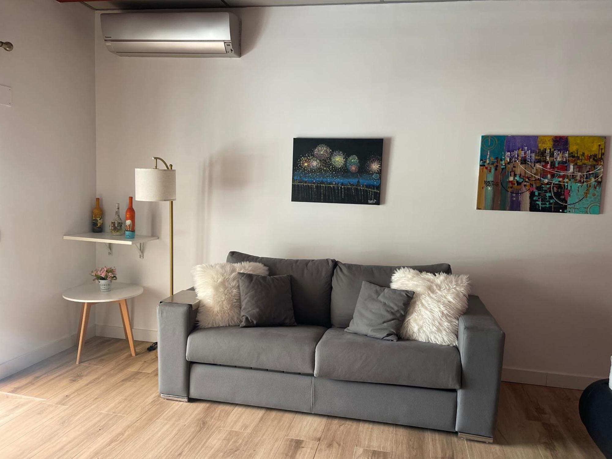 Suite Privada Frente A La Piscina Para 2 Personas Con Sofa Cama Para 2 Mas 4P No Es Casa Completa San Vicente Raspeig Екстериор снимка